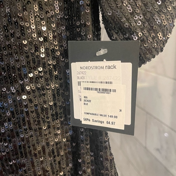 Nordstroms Dress NWTs - Picture 3 of 3